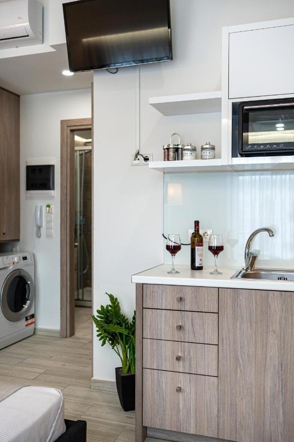 White & Gray Apartment Rethymno Exterior foto